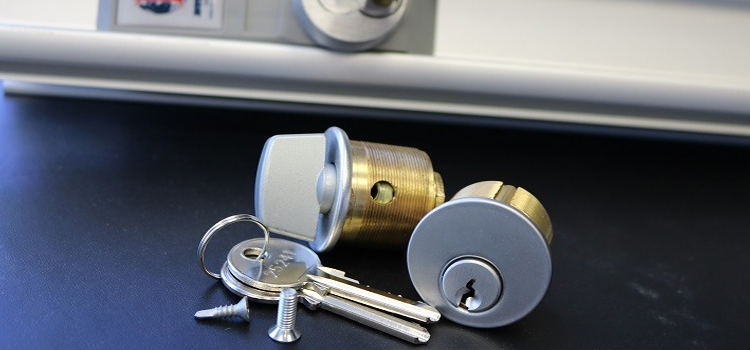Commercial Lock Installation Tracy